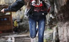 一边脱一边摸一边亲视频